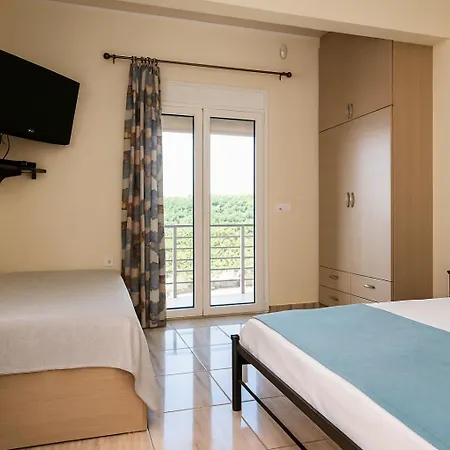 Cozy Flats In An Olive Grove By The Sandy Apartment