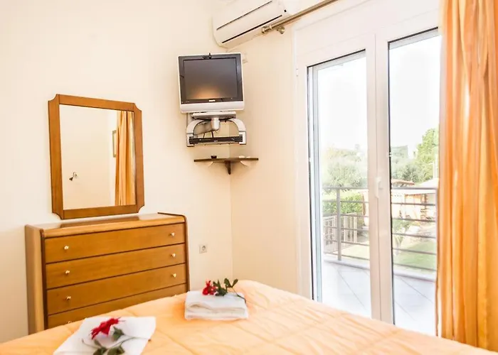 Cozy Flats In An Olive Grove By The Sandy Apartman Kánalos